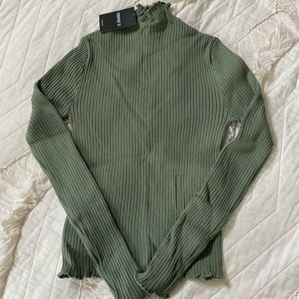 NWT Forever 21 Green Top